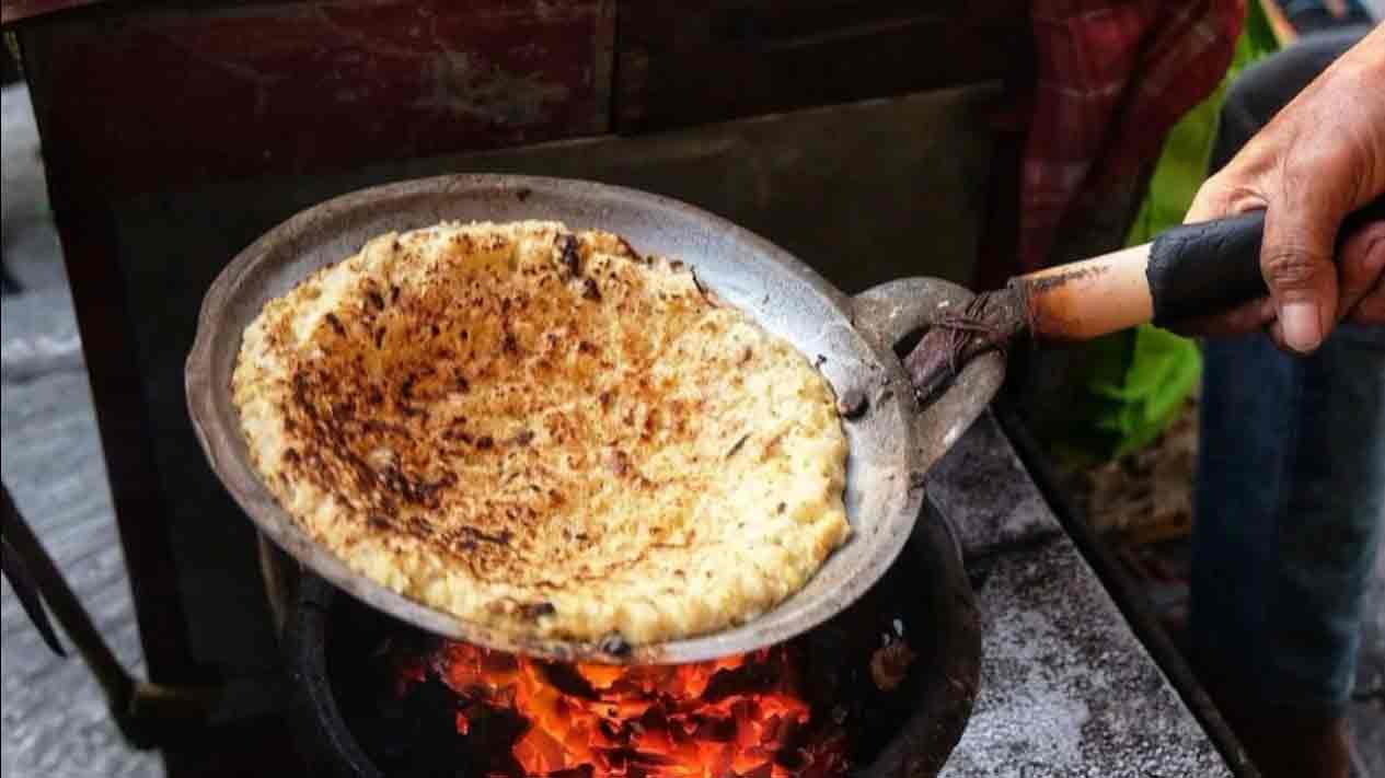 kerak telor khas betawi